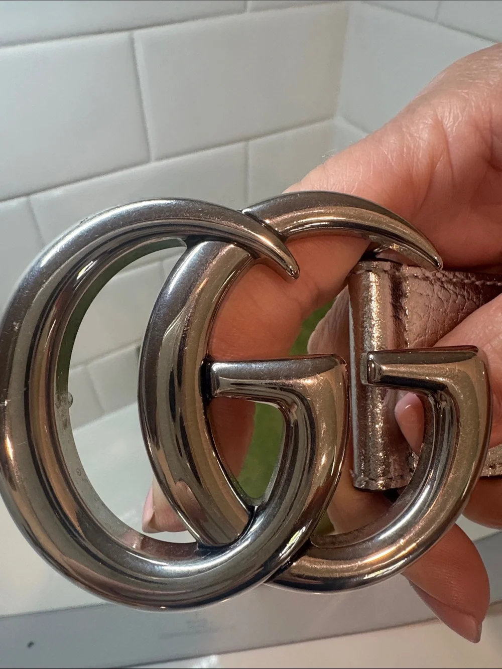 Gucci GG Marmot Wide Metallic Leather Belt - Picture 6 of 8